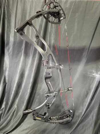 Used Hoyt RX-7 Black LH