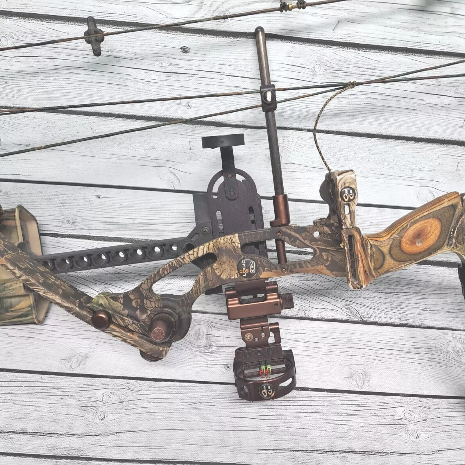 Kodiak Outdoor Compound Bow Logic 32 Right Handed 4