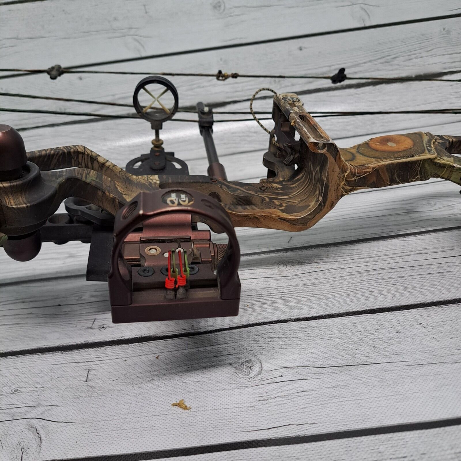 Kodiak Outdoor Compound Bow Logic 32 Right Handed 9