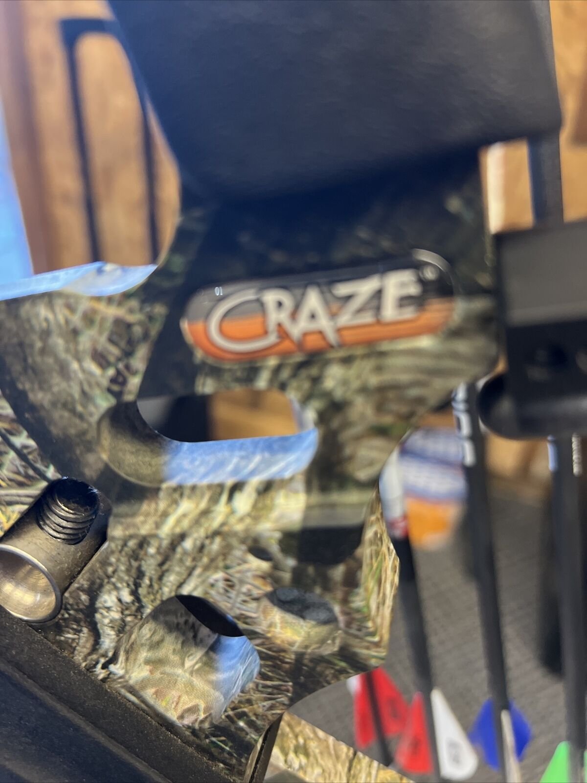 MISSION CRAZE BOW right hand FULLY LOADED 7