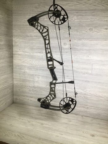 Mathews V3X 29 Left Hand 29″ 65lb Green Ambush